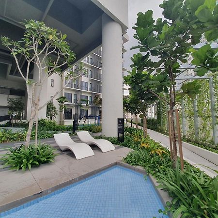 Highpark Suites At Petaling Jaya, Kelana Jaya By Plush Екстериор снимка