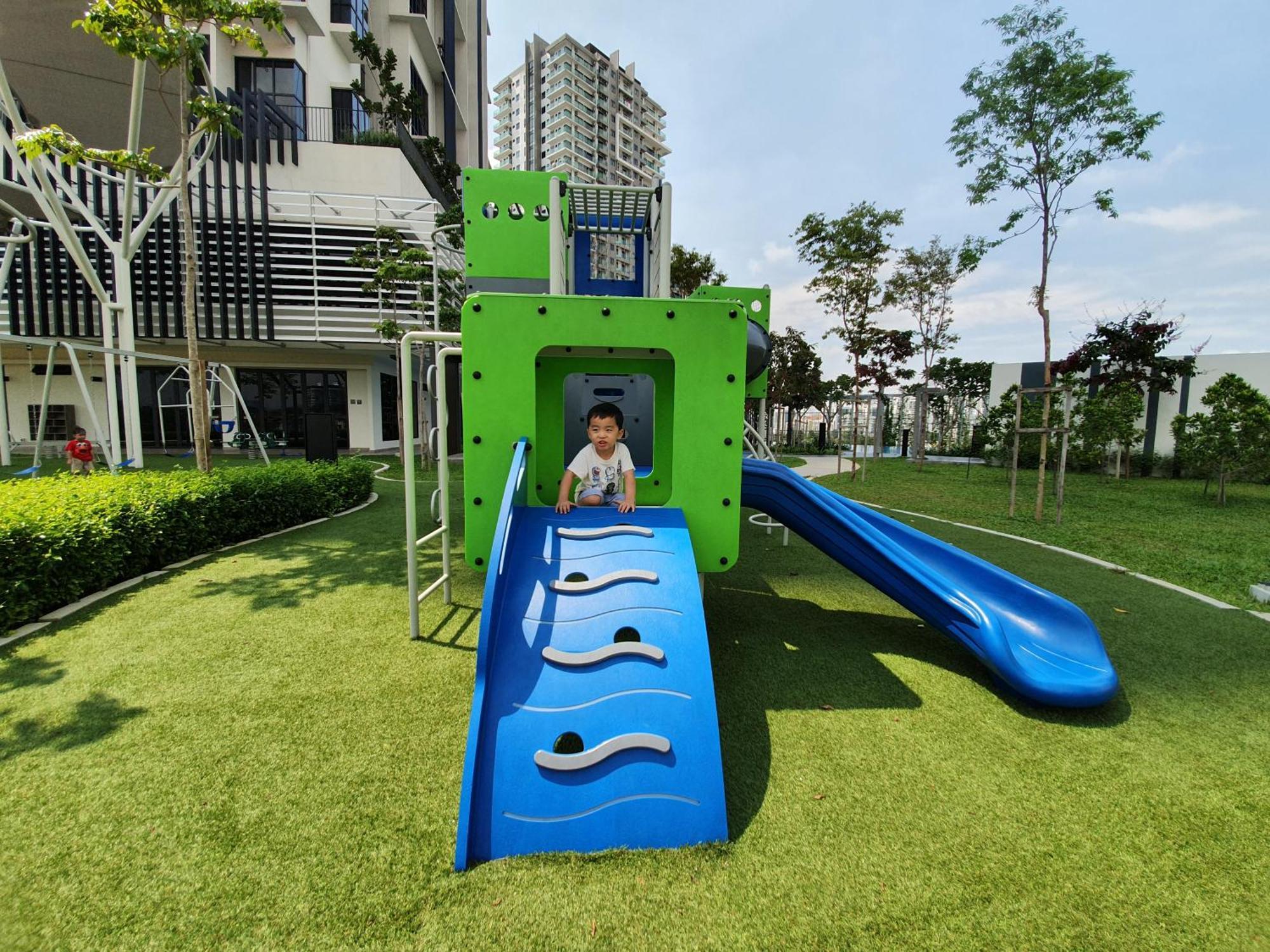 Highpark Suites At Petaling Jaya, Kelana Jaya By Plush Екстериор снимка