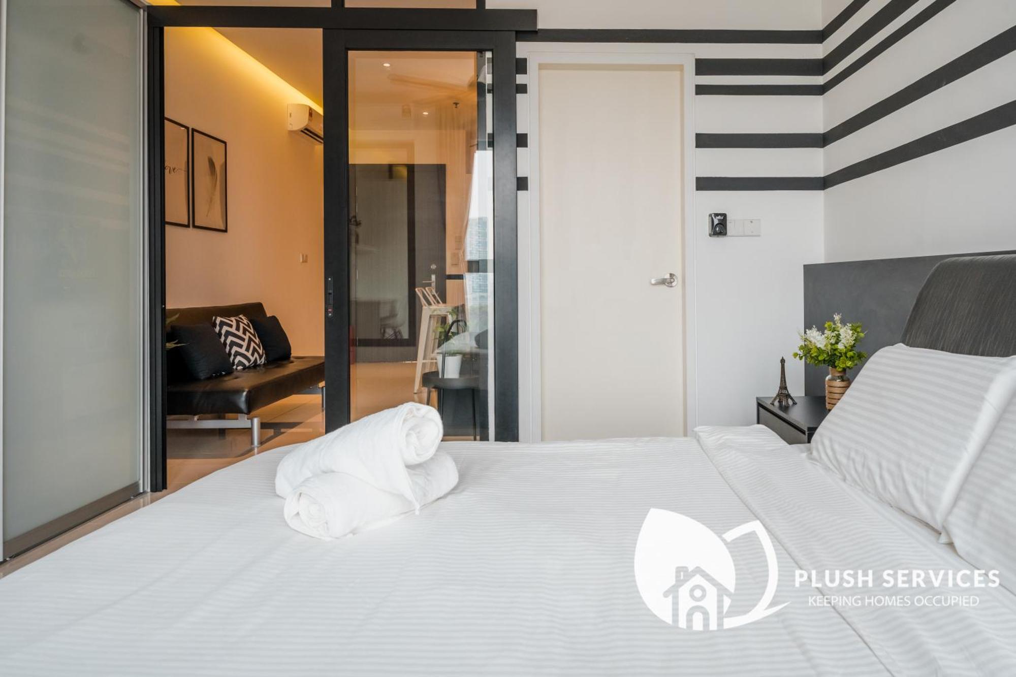 Highpark Suites At Petaling Jaya, Kelana Jaya By Plush Екстериор снимка